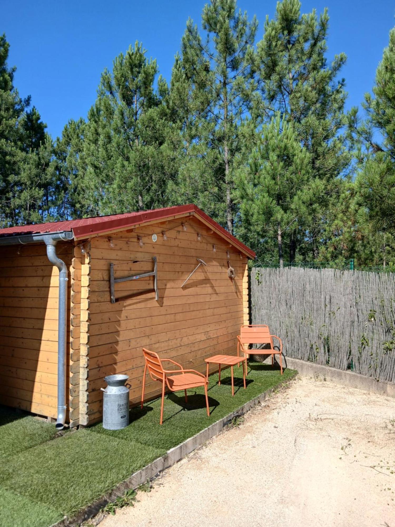 Chalet Charmant Avec Piscine 马克日 外观 照片